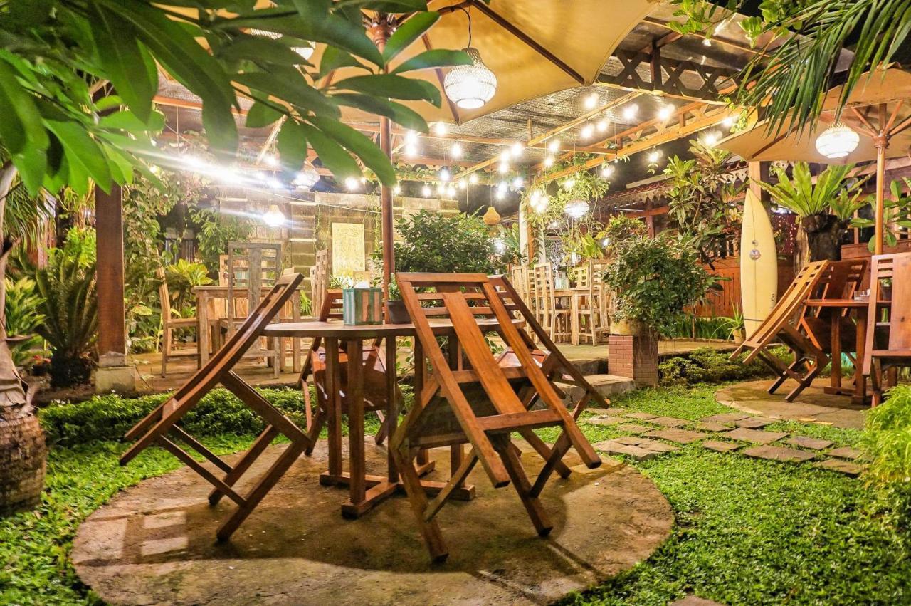 The Wisma Pulau Merah Pasanggaran Ngoại thất bức ảnh