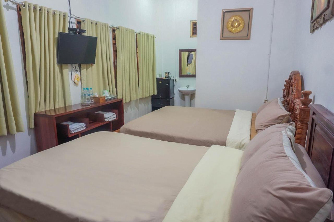 The Wisma Pulau Merah Pasanggaran Ngoại thất bức ảnh